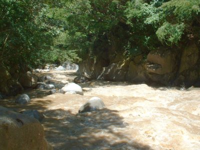 river photo